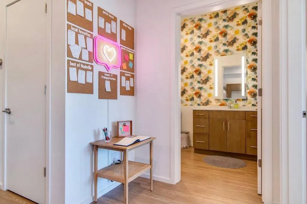 Apartment Stylish Downtown Condo W/ Pool & Parking Nashville United States